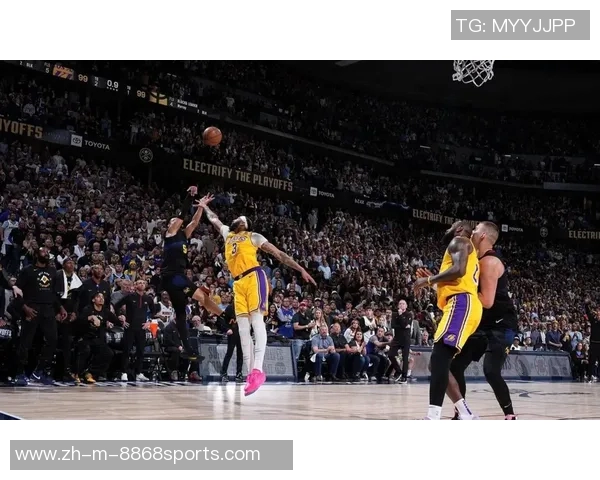 湖人对决热火第二场激战回顾与精彩瞬间分析